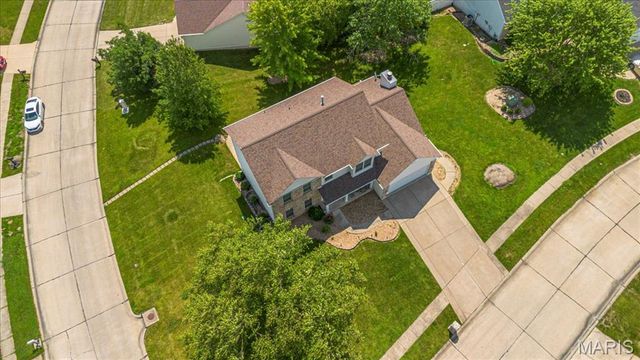 2 Meramec Shores Court, O'fallon, MO 63366