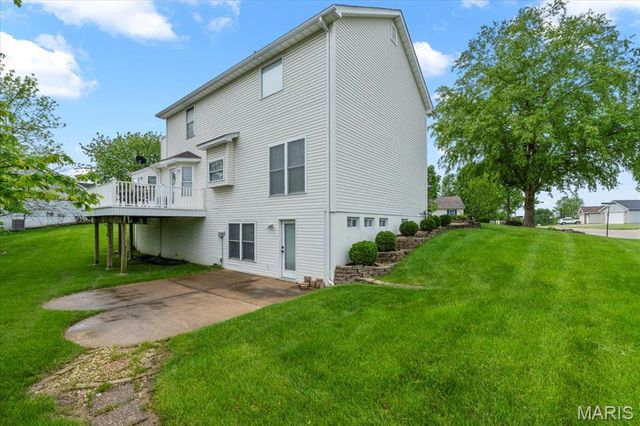 2 Meramec Shores Court, O'fallon, MO 63366