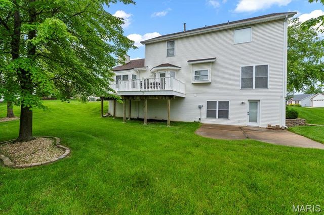 2 Meramec Shores Court, O'fallon, MO 63366