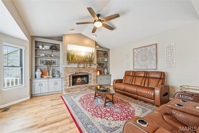 2 Meramec Shores Court, O'fallon, MO 63366
