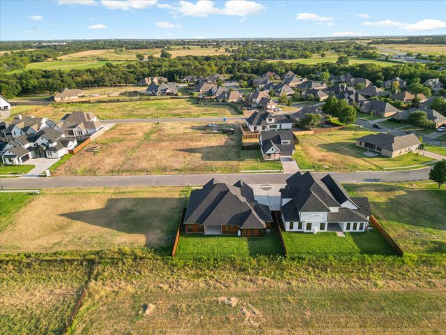 2012 Nichole Boulevard, Pottsboro, TX 75076