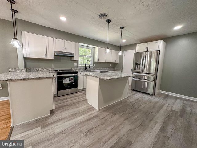 110 RUSSELLCROFT RD, Winchester, VA 22601