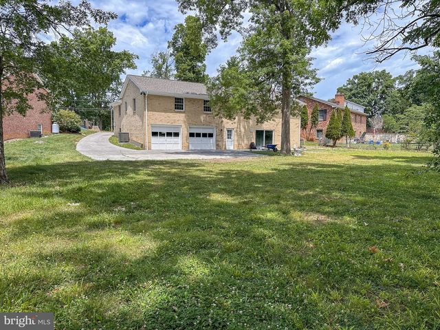 110 RUSSELLCROFT RD, Winchester, VA 22601