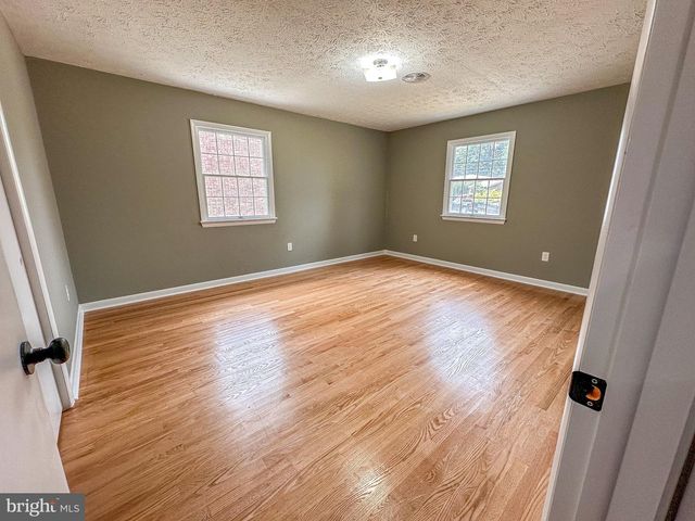 110 RUSSELLCROFT RD, Winchester, VA 22601