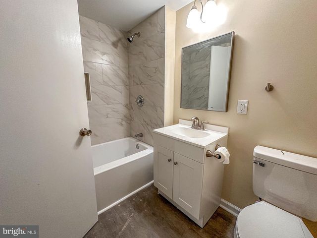 110 RUSSELLCROFT RD, Winchester, VA 22601