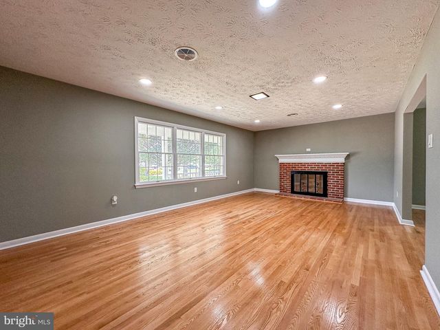 110 RUSSELLCROFT RD, Winchester, VA 22601