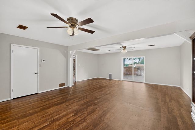 1090 Ashford Lane, Midlothian, TX 76065