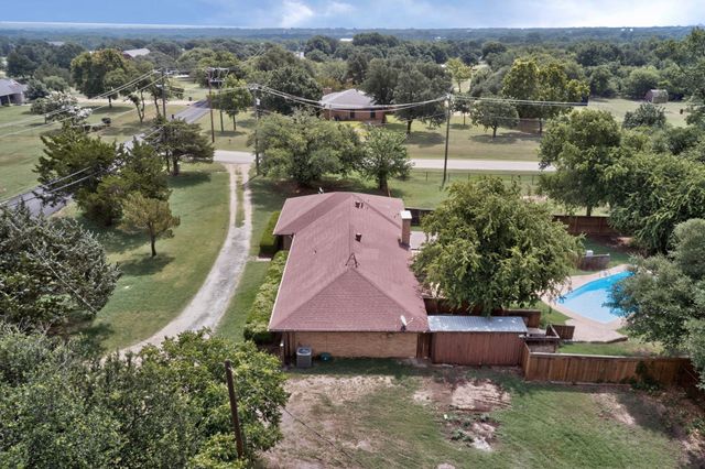 1090 Ashford Lane, Midlothian, TX 76065