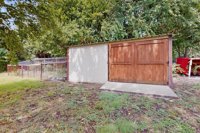 1090 Ashford Lane, Midlothian, TX 76065