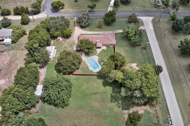 1090 Ashford Lane, Midlothian, TX 76065