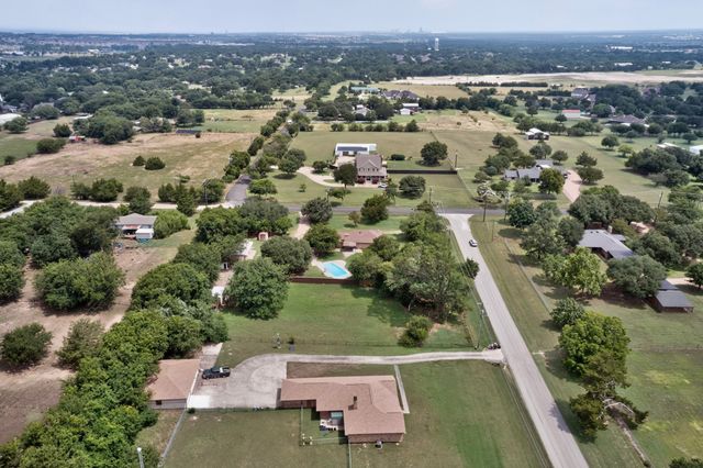 1090 Ashford Lane, Midlothian, TX 76065