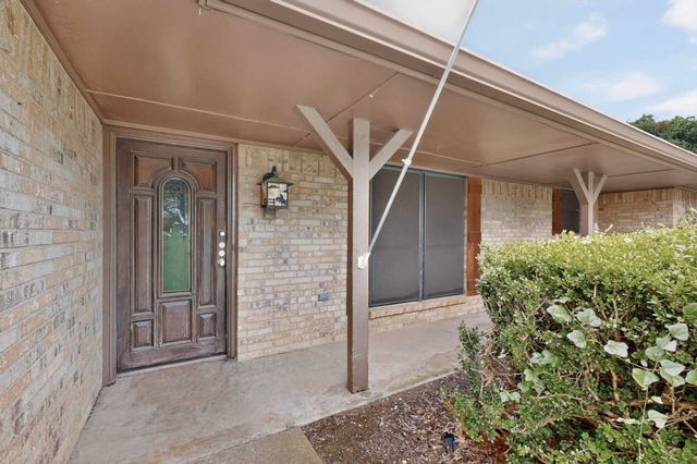 1090 Ashford Lane, Midlothian, TX 76065