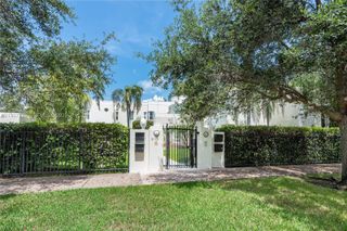 602 Malaga Ave B, Coral Gables, FL 33134