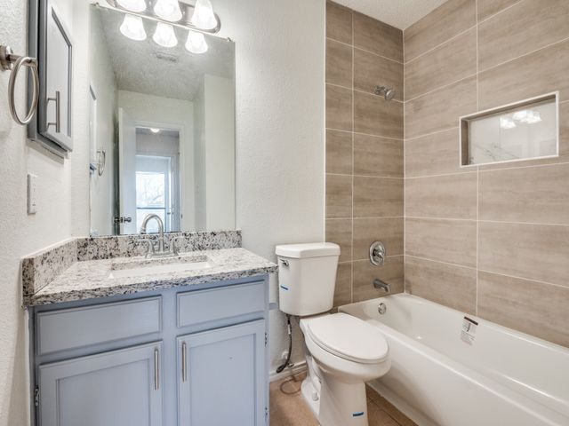 917 Westover Drive, Lancaster, TX 75134