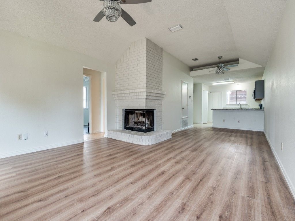 917 Westover Drive, Lancaster, TX 75134