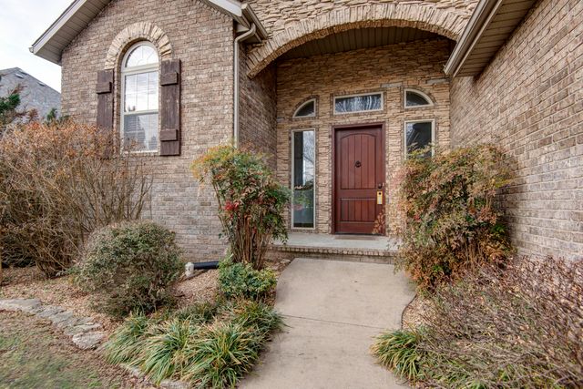 623 N Ritter Avenue, Nixa, MO 65714