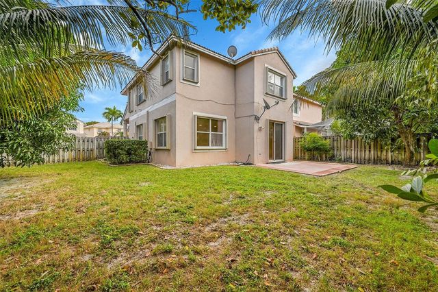 160 NW 97th Terrace, Coral Springs, FL 33071