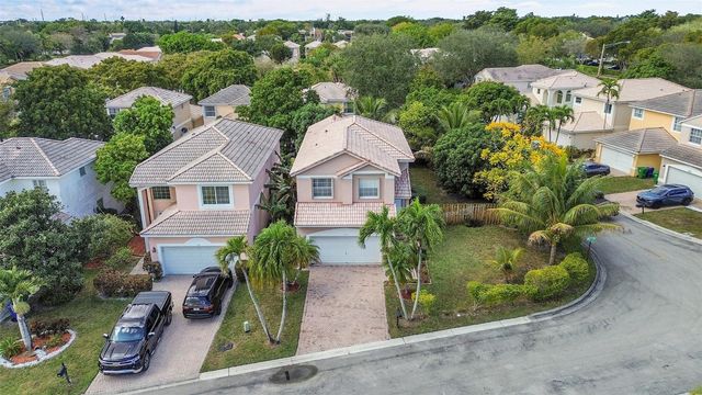 160 NW 97th Terrace, Coral Springs, FL 33071