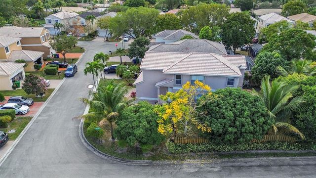 160 NW 97th Terrace, Coral Springs, FL 33071