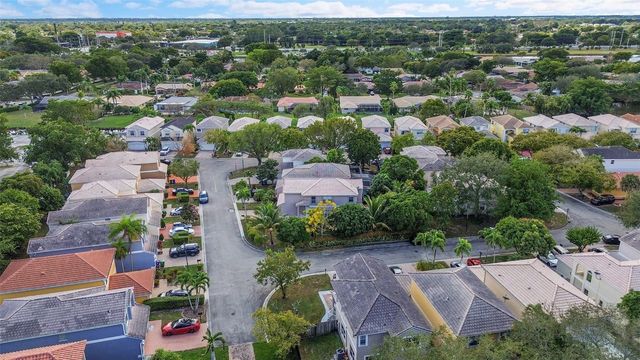 160 NW 97th Terrace, Coral Springs, FL 33071