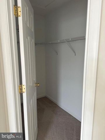 1310 SAUNDERS DR, Fredericksburg, VA 22401