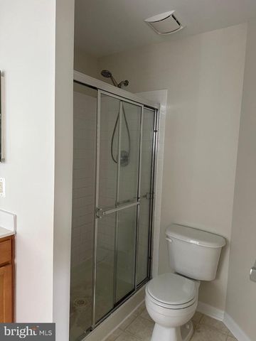 1310 SAUNDERS DR, Fredericksburg, VA 22401