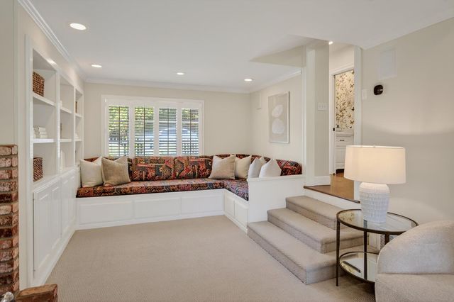 103 Toyon Court, Woodside, CA 94062