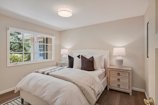 103 Toyon Court, Woodside, CA 94062