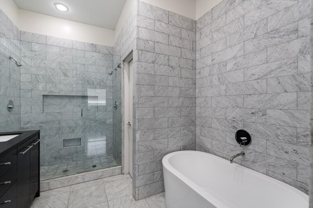 1728 Michigan Street B, Houston, TX 77006
