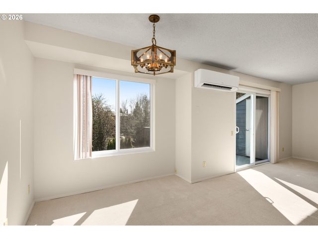 10820 Sw MEADOWBROOK Dr 62, Portland, OR 97224