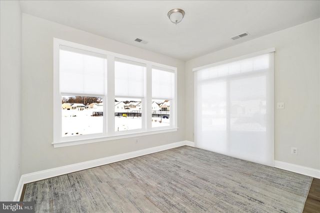 19604 LAVENDER LN, Hagerstown, MD 21742