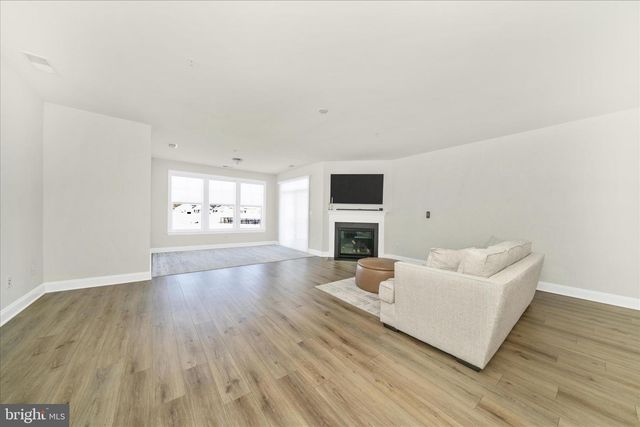 19604 LAVENDER LN, Hagerstown, MD 21742