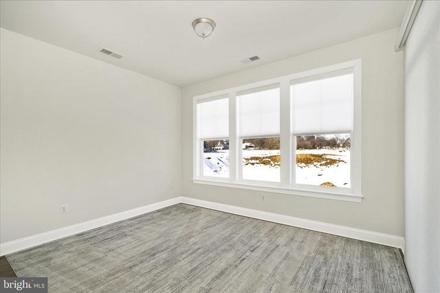 19604 LAVENDER LN, Hagerstown, MD 21742