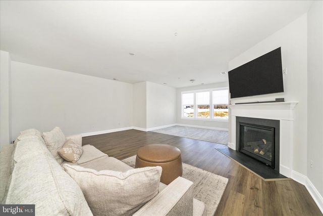 19604 LAVENDER LN, Hagerstown, MD 21742