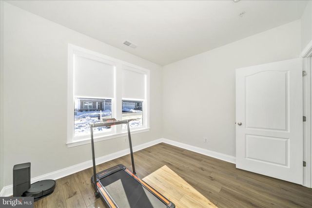 19604 LAVENDER LN, Hagerstown, MD 21742