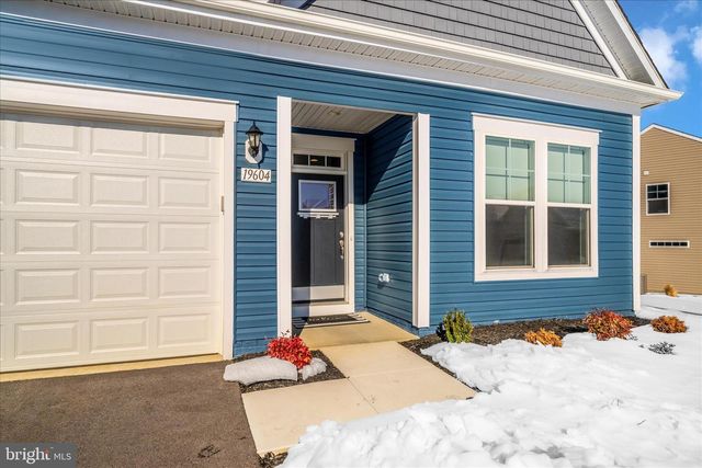 19604 LAVENDER LN, Hagerstown, MD 21742