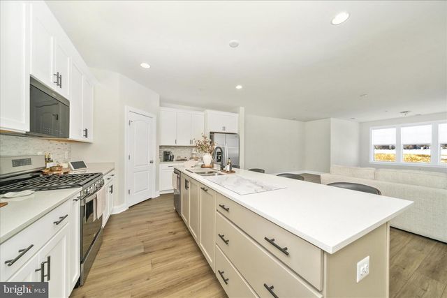 19604 LAVENDER LN, Hagerstown, MD 21742