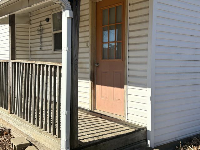 221 N 9th Street, Rochelle, IL 61068