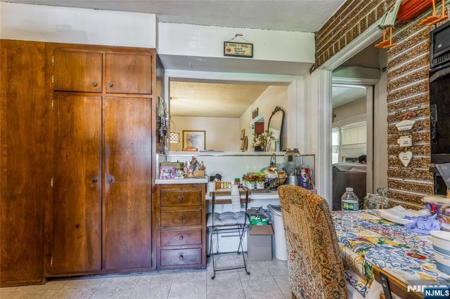 87 Palisade Avenue, Emerson, NJ 07630