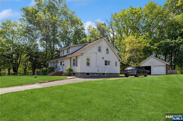 87 Palisade Avenue, Emerson, NJ 07630