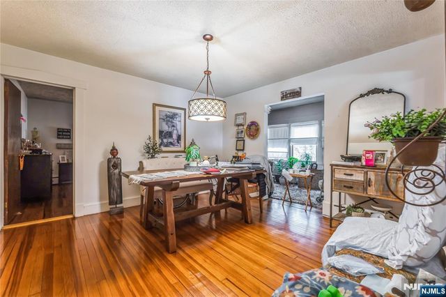 87 Palisade Avenue, Emerson, NJ 07630