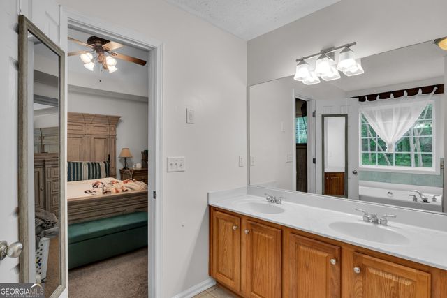 149 Marina Circle, Jackson, GA 30233