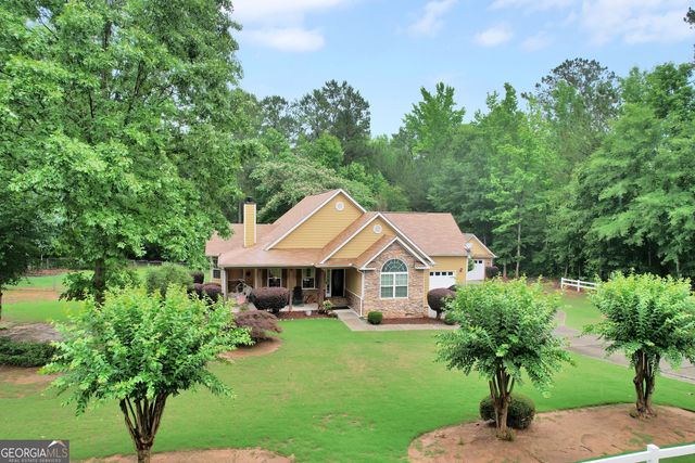 149 Marina Circle, Jackson, GA 30233