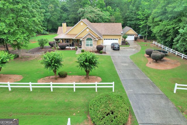 149 Marina Circle, Jackson, GA 30233