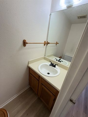 701 Lee Street 2A, Mesquite, TX 75149