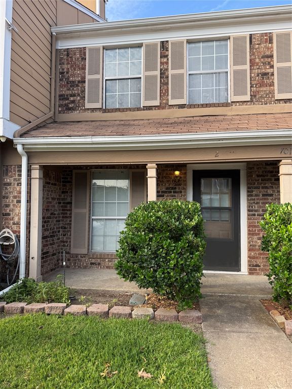 701 Lee Street 2A, Mesquite, TX 75149