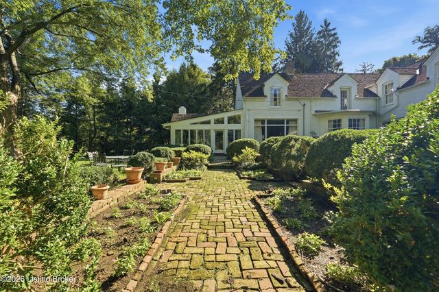 4316 Glenview Ave, Glenview, KY 40025