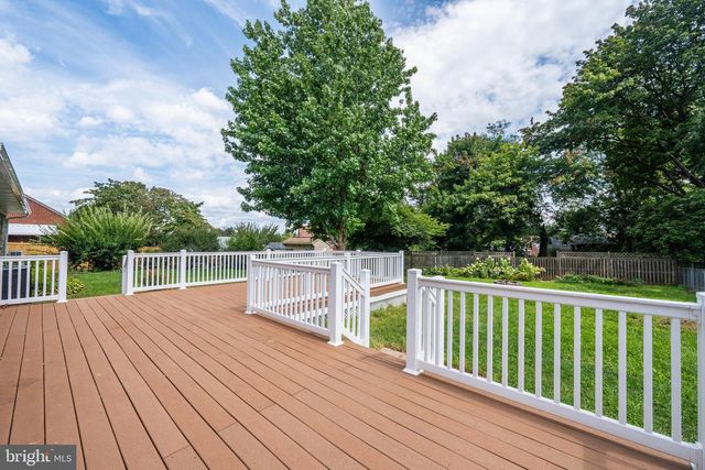 75 S COLONIAL AVE, Westminster, MD 21157