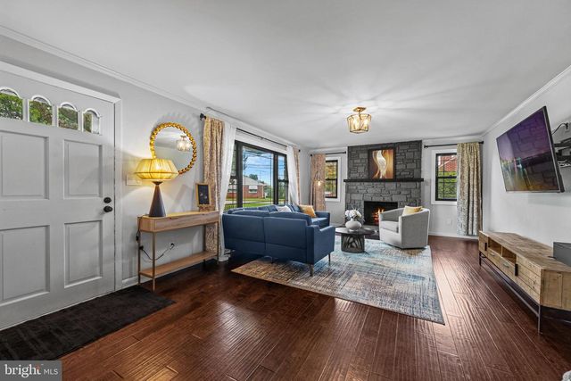 75 S COLONIAL AVE, Westminster, MD 21157