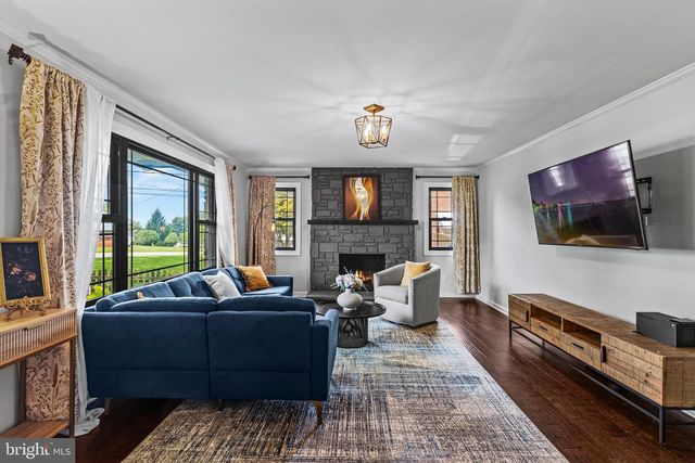 75 S COLONIAL AVE, Westminster, MD 21157